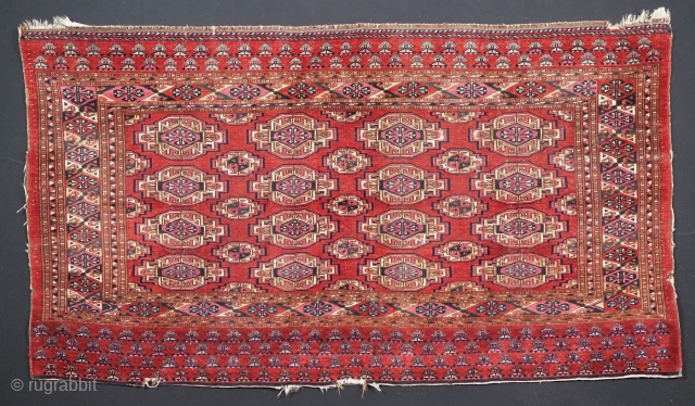 Antique Saryk Turkmen chuval face with four rows of guls. www.knightsantiques.co.uk 
Size: 5ft 4in x 2ft 11in (163 x 89cm). 
2nd half 19th century. 

A good Saryk Turkmen chuval face with sixteen  ...