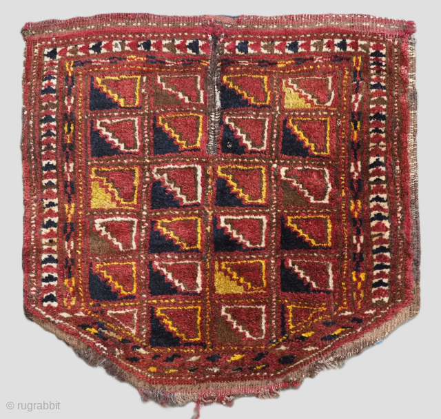 Antique Ersari Turkmen saddle cover / rug with interesting design.
Size: 1ft 10in x 1ft 9in (57 x 54cm).
Circa 1900.
This excellent tribal saddle rug by the Ersari Turkmen of southern Turkmenistan or Northern ...