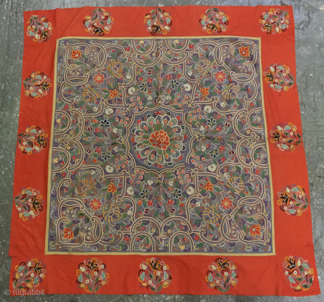 Antique Persian Rasht embroidery in silk with felt applique work.

Size: 153 x 149cm.
                    