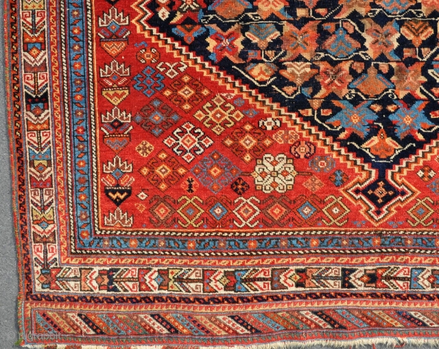 A fine antique Afshar tribal rug with good dyes and fabulous sumack end finishes. Slight wear/corrosian to blue, but a solid rug with no repairs. late 19th century. 177x128cm    
