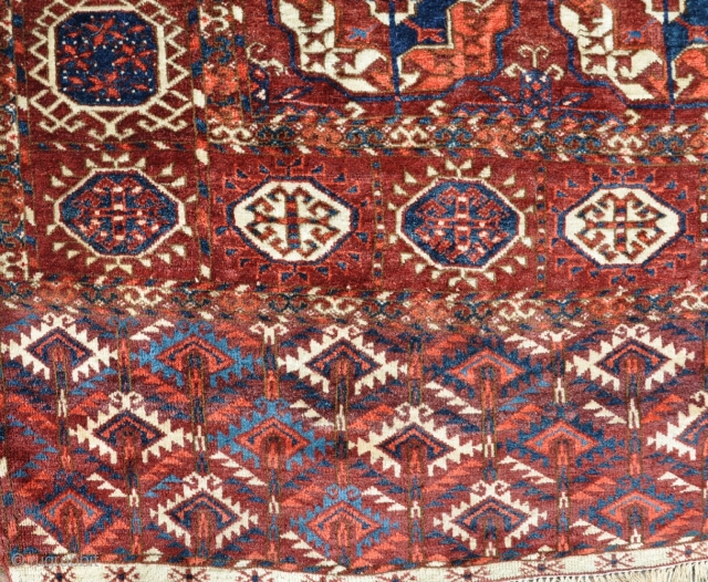 A good antique Tekke main. No bad dyes, finley made with good wool. One or two very small old repairs, but ontherwise in good original condition, washed and floor ready. 320x201cm  