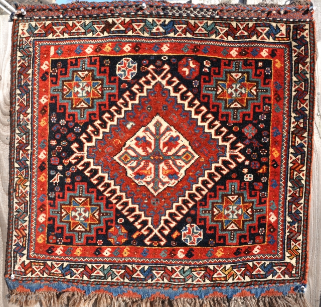 Antique Khamseh bag face with unusual centre. Gorgeous wool and rich natural dyes. very pretty example with nicely drawn Memling guls to corners. Perfect original condition. Circa 1880     