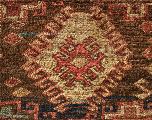 Shahsavan soumak chanteh, 19th century. Wonderful colors, all or mostly natural dyes, and evocative earth tones. Striped back in natural colors of wool and natural dyes. 30 x 38 cm. ...