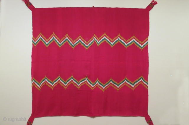 Pre-Columbian large complete Nazca/Wari transitional mantle with zig-zag patterning, 58 x 62 inches (excluding tassels), excellent condition.                