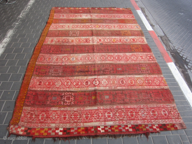 Central Asian size:315x192-cm Ask about this Email for more info and pics                     