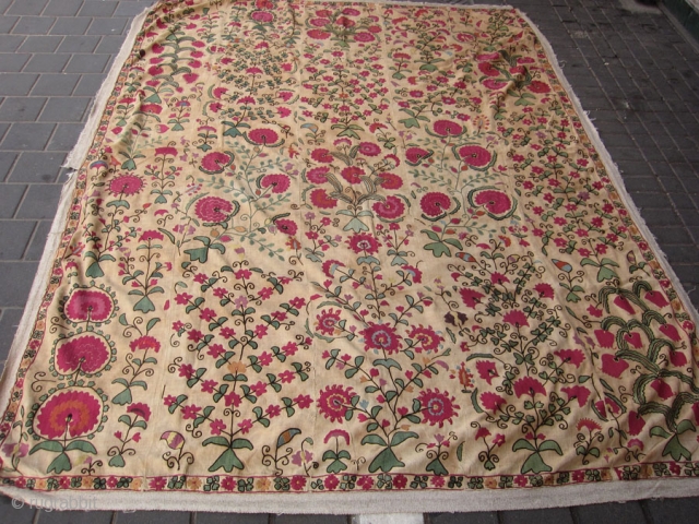 antique suzani it is one of the best suzani i have ever seen. Size:217x170-cm /85.4x66.9-inches more info please mail me             