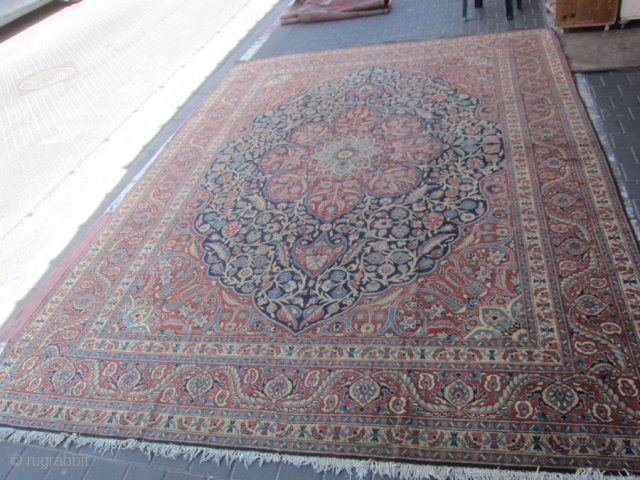 semi-antique Tabriz carpet size: 370x270-cm                            