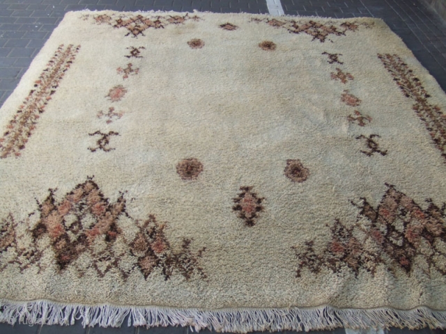 Beni Ouarain atlas rug Moroccan antiqe size:275x244-cm / 108.2x96.0-inches
great price 
                      