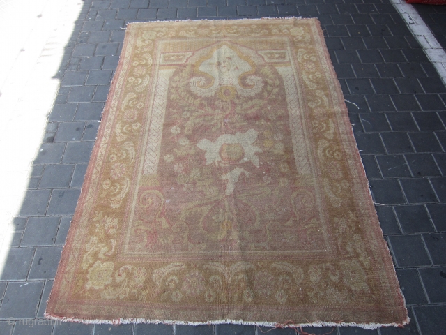 Turkish Ushak ? size:210x136-cm    ask                         