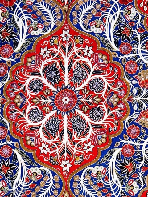 Antique Rasht emberoidery 

Fine quality , exellant condition 

Size:200x140CM 

P.O.R                       