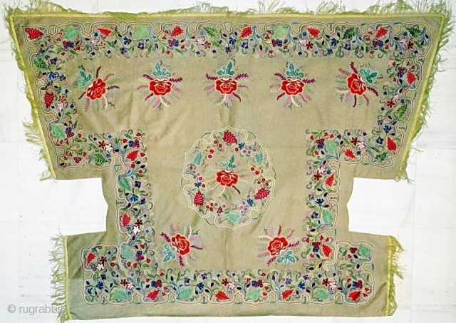 Antique Rasht embroidery 

Nice antique fine quality excellent condition hours cover

P.O.R                      