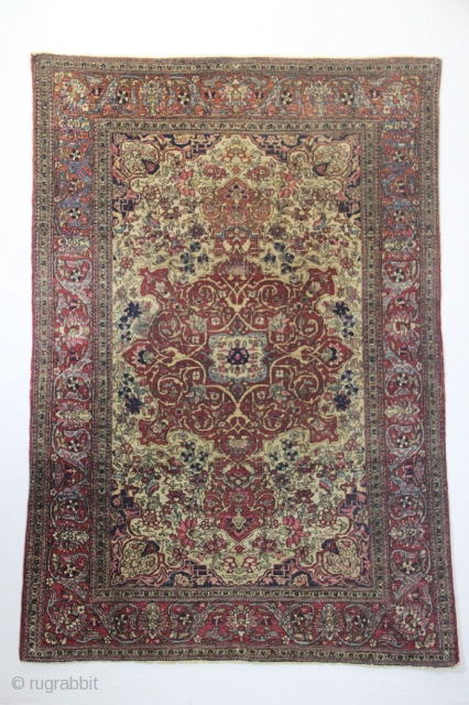 Isfahan Carpet id: 4385KE Size: 150x220Thickness approx: 14 mm Made around: 1910 Pile: Wool                   