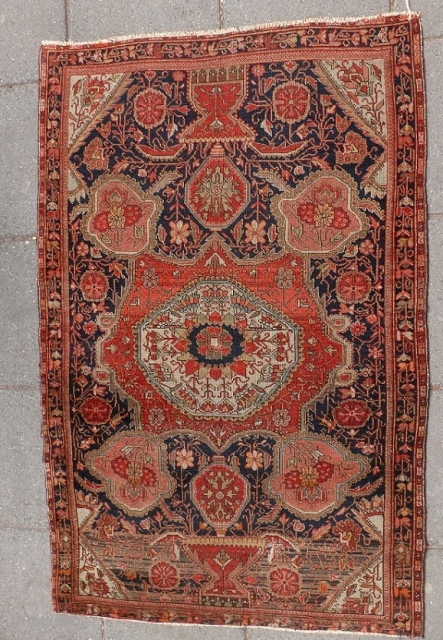 Antique Sarouk 94x150 cm, fine weave,beautiful drawing                          