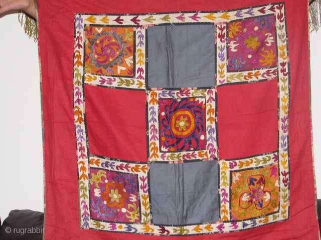 Here is an old koraq nice needlework with all natural colors                      