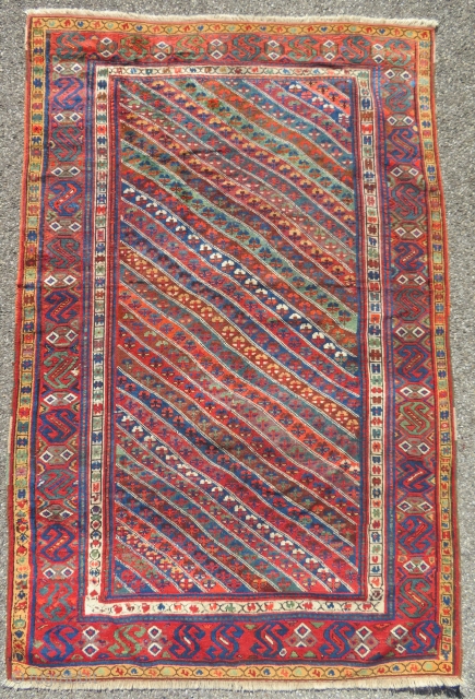 Antique kurdish carpet.
228 x 150 cm
Fair condition
Ends and sides restored                       