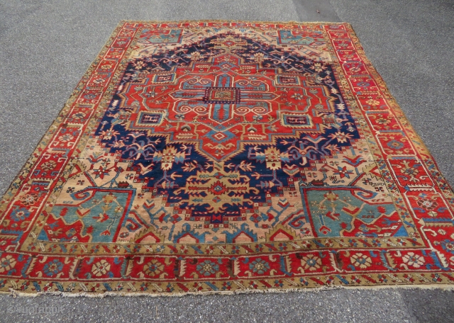 Antique north-west persian carpet.

357 x 287 cm

                          