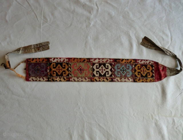 This Uzbek Lakai Cross-Stitched Silk Embroidered Headband
 measures 3-1/2" by 23"
                      