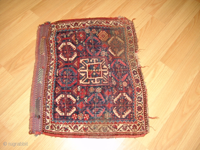 Ghasgai Bagface
Size 0,48cm x 0,65cm                            