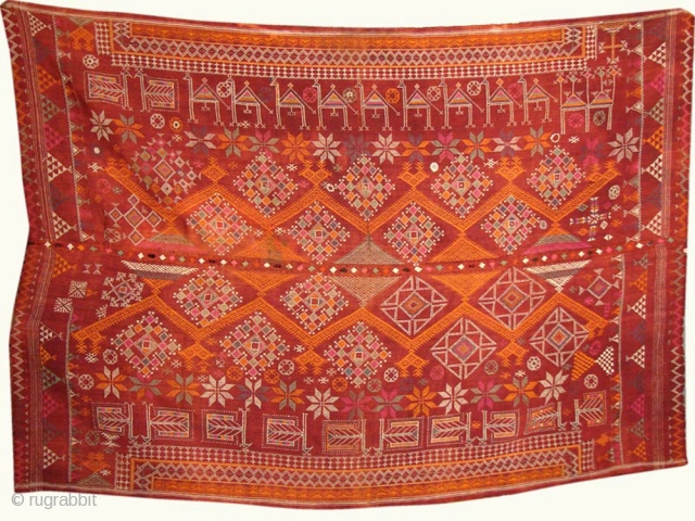 old sikari shawl fully hand weave in nice condition

from jaisalmer handloom handicraft industries 

                   