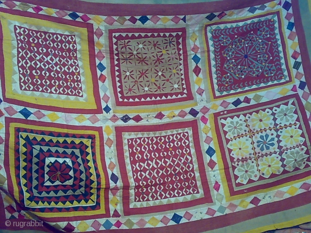 old hand made applique old patchwork in a good condition and very nice piece                   