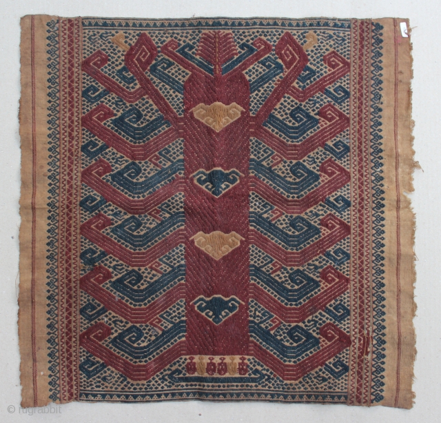 Indonesia textile cloth "Tampan" from Kalianda or Putihdo Lampung, Sumatera. cotton. Size : 49cm x 48cm. Conditions : Please see on the picture, Free from any repair. 19th century.    