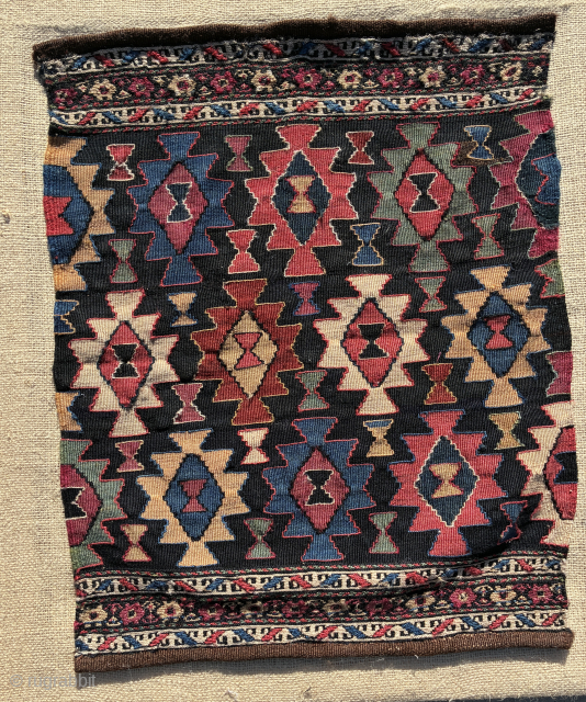 Sumak panel -54 cm x 44 cm.
classic dyes
very good condition
Tribalwool@gmail.com
