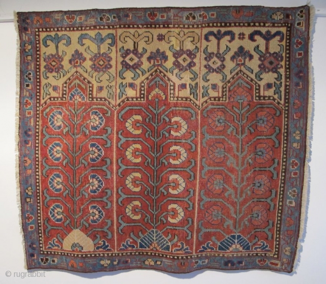 SOLD: Khotan Saf / 107x90cm - 3'6"x2'11" / age: 1800 / carpet is reduced / rare example
                