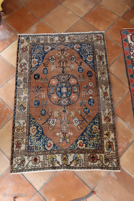 Very elegant Samarkand rug 

185x123

Other pics on request                         
