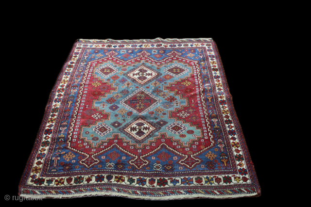 Afshar ca 1900/1910.  wool on wool
Good patina, very nice green ground, cute size: cm 152x128 in original condition,
Professionally cleaned, in very good condition considering the age.
For other images at full disposal