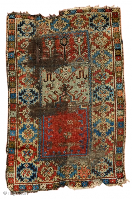 Antique anatolian Niche rug... cm 150 x115 ca...
As it is... for other pictures please ask
                  