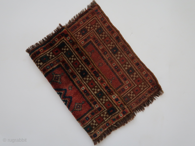 Bagface , ca : 52 cm . x 46 cm . South Persian Tribal ?  /  Central Asian ? .           