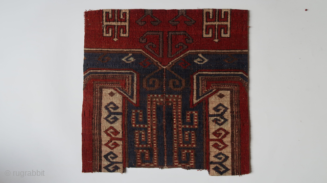 Several fragments, wool on wool, red wefts, depicting various caucasian motifs , the main one ca ; 55 x 55 cm. the rest smaller. Turkmen ? Moroccan ? Afghan ? Caucasian ?  ...