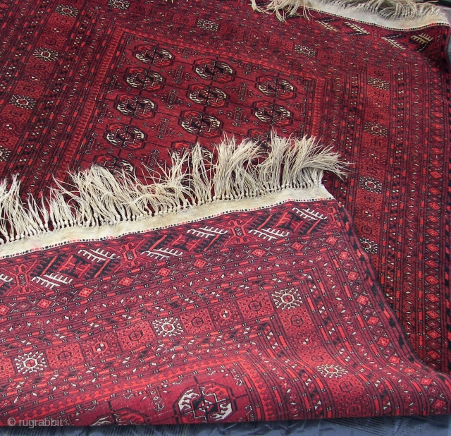 Yomud,Turkmen. 230 x 137 cm. Good condition. Except for one tiny hole in the center. See last picture .Old/antique.              