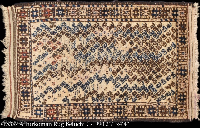 Belouch rug,2'7"x4'4"
Unusual design Belouch rug,early 1900
The overall condition is good.
                       