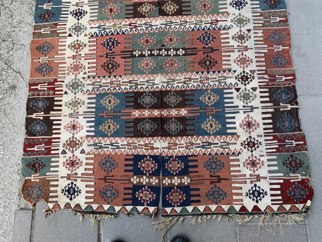 Reyhanlı kilim size 320&140 cm                            