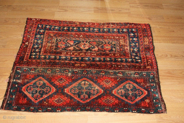  persian Rug.19th Century size 1.15cm x 0.88cm                         