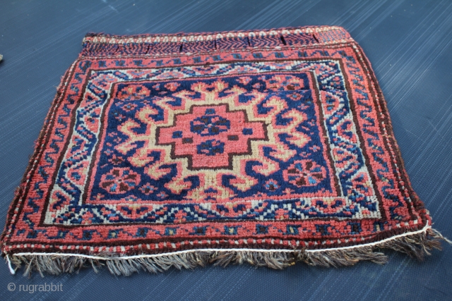 Antique Qashghai Bagface natural colors good condition,size 0.53cm x 0.55cm                       
