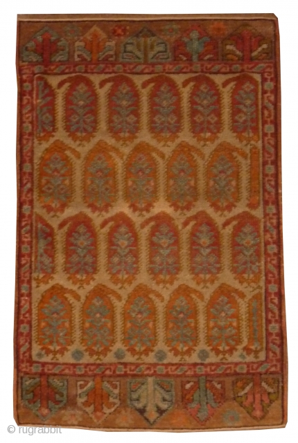 Turkish Boteh Rug 
Late 19th Century
0,84 x 0,51m                         