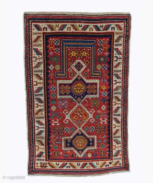19th Century Prayer Kazak Rug

Size : 96 x 144 cm
Please send me directly mail. emreaydin10@icloud.com                  