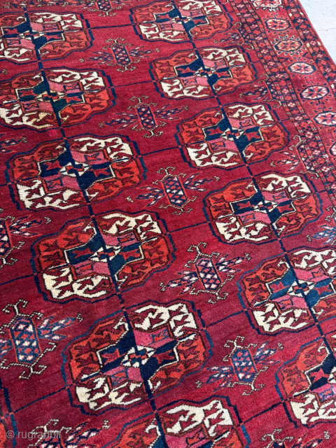 Circa 1860 - 1870 Turkmen Tekke Wedding Rug. Size 112 x 136 cm. Please send me direct mail.

emreaydin10@icloud.com

Instagram - @emreaydinrug             
