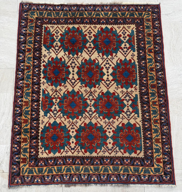 Unusual design, Afshar Rug Circa 1870-1880s. Size 122 x 139 cm. Please send me direct mail.

emreaydin10@icloud.com

Instagram - @emreaydinrug               