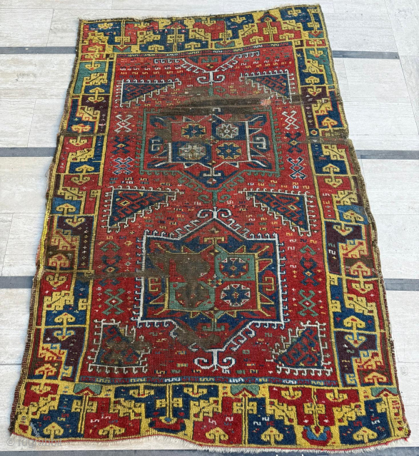 Konya kurdish rug. Circa 1860s, Size 140 x 210 cm. 
Please send me direct mail.

emreaydin10@icloud.com

Instagram - @emreaydinrug                