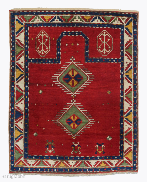 Fahrola Prayer Rug
Circa 1870-80’s
Size : 130 x 165 cm
Please send me direct mail.

emreaydin10@icloud.com

Instagram - @emreaydinrug                  