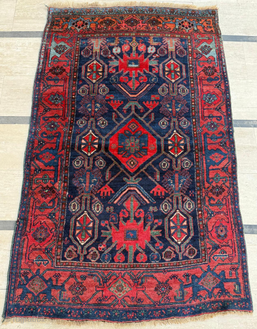 Late of the 19th century Bidjar Rug. 
Size 120 x 190 cm.
Please send me direct mail:

emreaydin10@icloud.com

Instagram - @emreaydinrug               