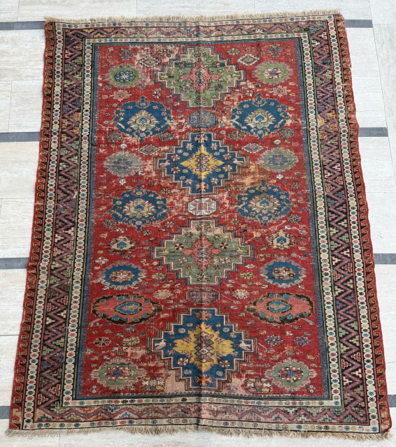 Circa 1860 - 1870 Sumac Carpet, size 150 x 194 cm. Please send me direct mail.
emreaydin10@icloud.com
Instagram - @emreaydinrug