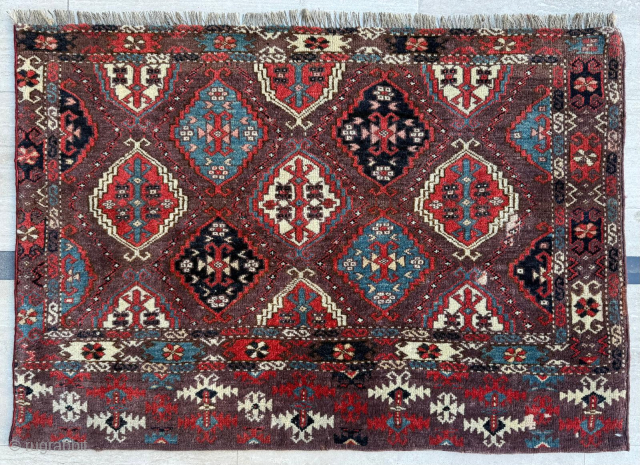 Antique Chodor Chuval
Circa 1860 
Size 73 x 105 cm
It's a good piece according to the group it belongs to. It has great vibrant colors

Please send me direct mail.

emreaydin10@icloud.com

Instagram - @emreaydinrug 
  