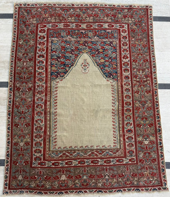 Late 18th - Early 19th Century Prayer Ghordes Rug. Size 120 x 156 cm. 

Please send me direct mail.

emreaydin10@icloud.com

Instagram - @emreaydinrug            