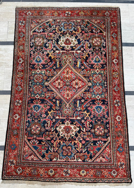 Circa 1900 Mahal Rug, good condition. Size 130 x 210 cm. Please send me direct mail.

emreaydin10@icloud.com

Instagram - @emreaydinrug               