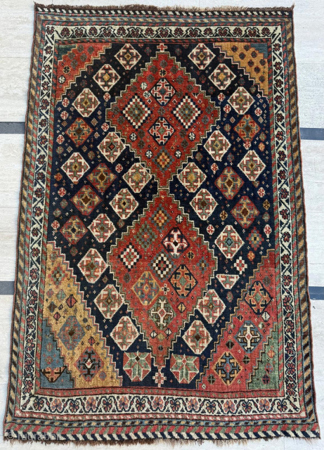 Late 19th century Persian Qhasqai Rug. Size 105 x 155 cm.
Please send me direct mail.

emreaydin10@icloud.com

Instagram - @emreaydinrug                