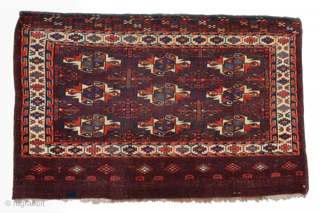 Middle of the 19th Century Turkmen Yamud Chuval Size 74 × 114 cm. Please send me directly mail. emreaydin10@icloud.com              